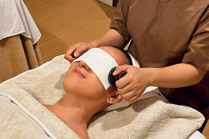 Eye treatment 3